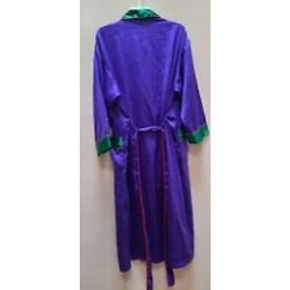 Victoria’s Secret Gold Label vintage Small Robe and medium nightgown set. - Picture 4 of 13